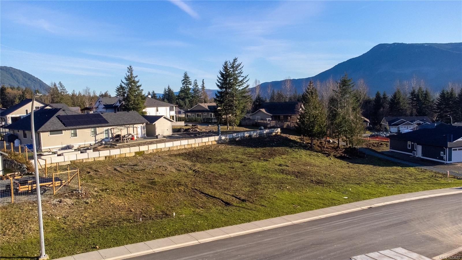 Residential in Lake Cowichan