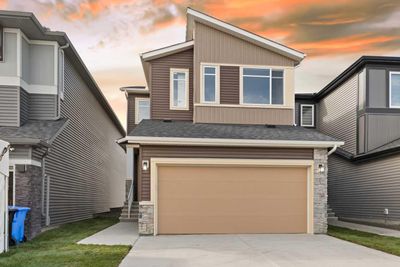 41 Corner Glen Way Ne, House detached with 3 bedrooms, 2 bathrooms and 4 parking in Calgary AB | Image 1