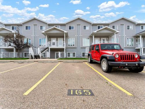 165 Northlands Pointe Ne, Medicine Hat, AB, T1C0C6 | Card Image