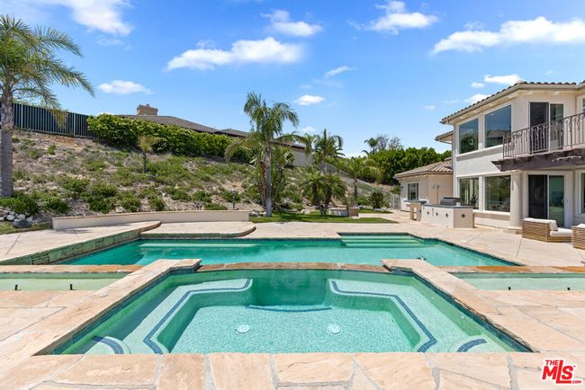 7416 Wiscasset Dr, House other with 5 bedrooms, 5 bathrooms and null parking in West Hills CA | Image 7