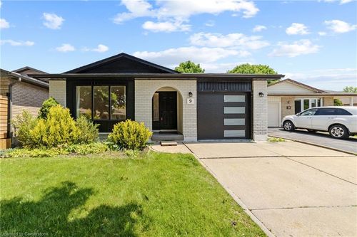9 Piper Pl, Hamilton, ON, L9C6X5 | Card Image