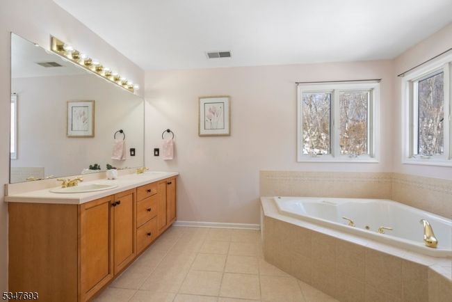 1 Schindler Ct, House other with 4 bedrooms, 3 bathrooms and null parking in Fredon Twp NJ | Image 27