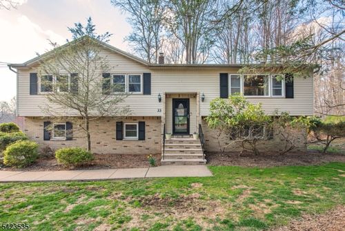 33 Lawrence Rd, Randolph, NJ, 07869-3118 | Card Image