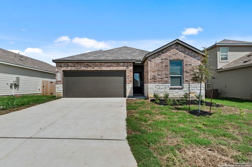 31952 Ambrose St, Bulverde, TX, 78163-2646 | Card Image