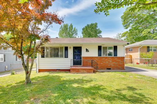 5352 Spriggs St, Chattanooga, TN, 37412-3048 | Card Image