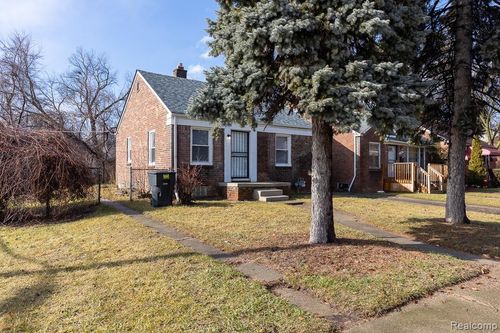 11635 Greenview Ave, Detroit, MI, 48228-1121 | Card Image