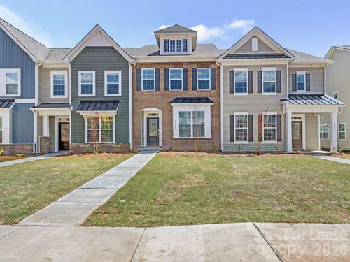 15741 Country House St, Charlotte, NC, 28273-7496 | Card Image