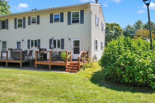 76 Shirley Cir, Williston, VT, 05495-7361 | Card Image