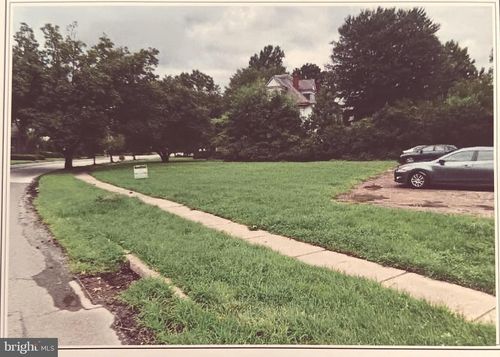 32 W Sellers Ave, RIDLEY PARK, PA, 19078-2011 | Card Image