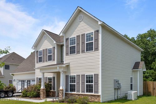 126 Mittams Point Dr, Jacksonville, NC, 28546-4862 | Card Image