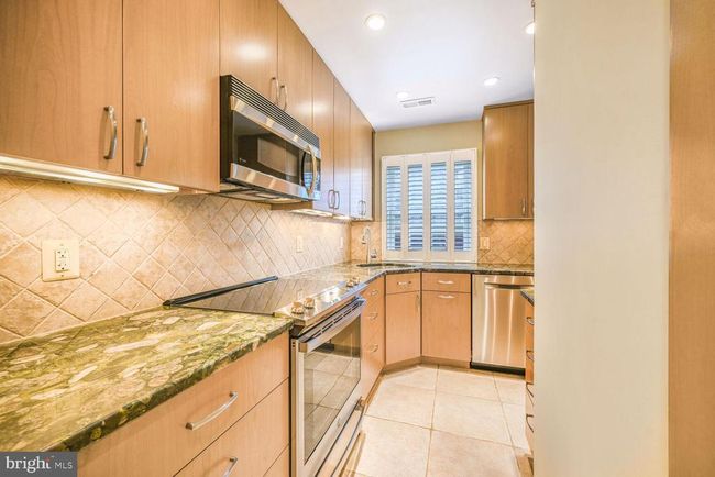APT-2 - 5310 Connecticut Ave Nw, Townhouse with 3 bedrooms, 4 bathrooms and null parking in WASHINGTON DC | Image 23