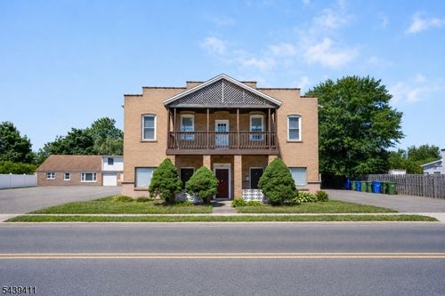 4b-107 Macarthur Ave, Sayreville, NJ, 08872-1090 | Card Image