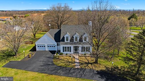 34 Renaissance Dr, MARTINSBURG, WV, 25403-1200 | Card Image