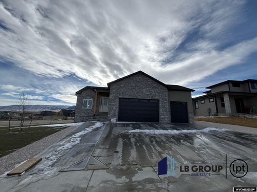 2665 Berkshire Way, Casper, WY, 82609-3897 | Card Image