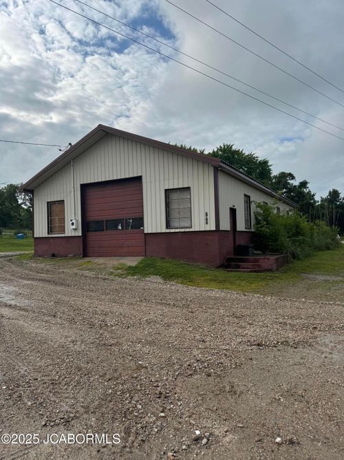 327 Shaw Rd, Olean, MO, 65064-2003 | Card Image