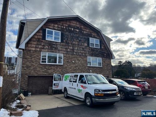 284-282-284 Washington St, Fairview, NJ, 07022-1020 | Card Image