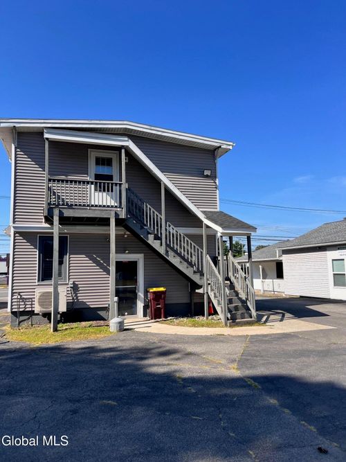 2-1955 Central Ave, Colonie, NY, 12205-4213 | Card Image