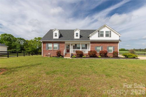 1302 Bryson Creek Dr, Mc Connells, SC, 29726-6763 | Card Image