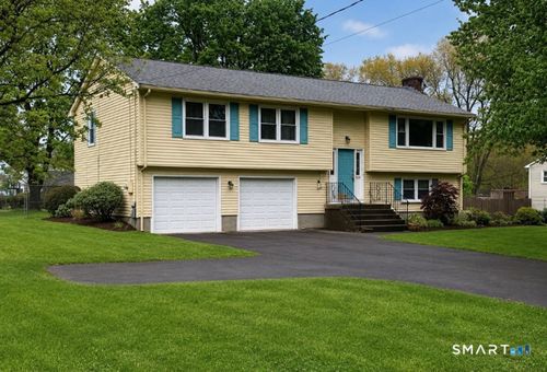 862 Pleasant Valley Rd, South Windsor, CT, 06074-4241 | Card Image