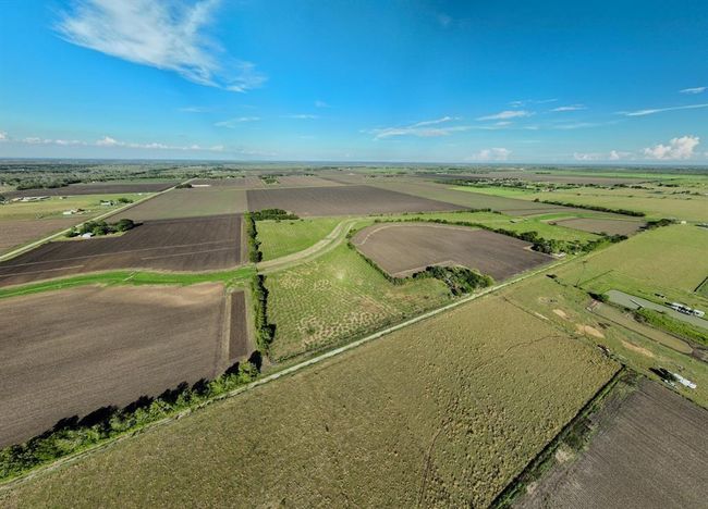 14609 Vrlla Rd, Home with 0 bedrooms, 0 bathrooms and null parking in Guy TX | Image 6