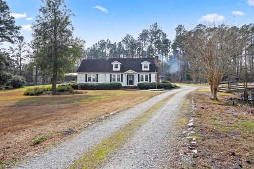 6293 Ehrhardt Rd, Ehrhardt, SC, 29081-9092 | Card Image