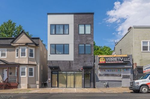 549 S Orange Ave, Newark, NJ, 07103-1340 | Card Image