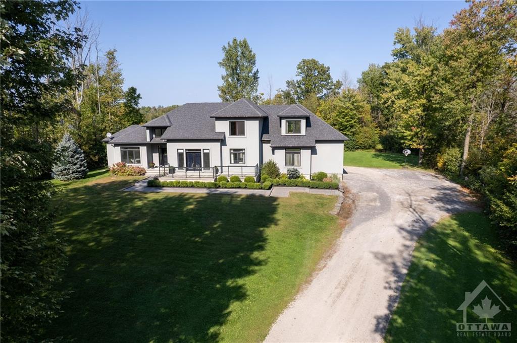 1700 Peter Robinson Rd, For Sale in Carp Zoocasa