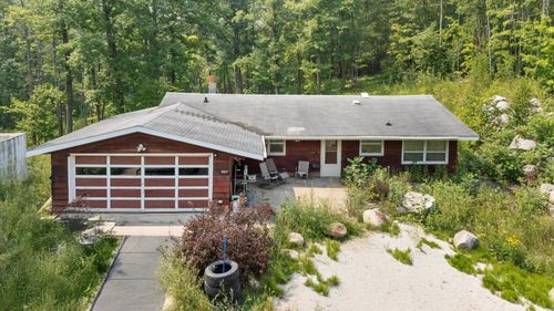 40576 County Road 242, Cohasset, MN, 55721-8738 | Card Image