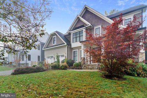 6801 Danforth St, MCLEAN, VA, 22101-4403 | Card Image