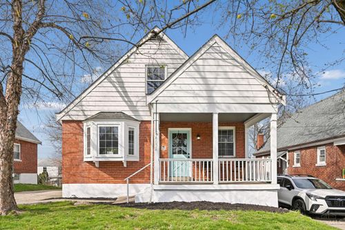 4052 Mcfarran Ave, Cincinnati, OH, 45211 | Card Image