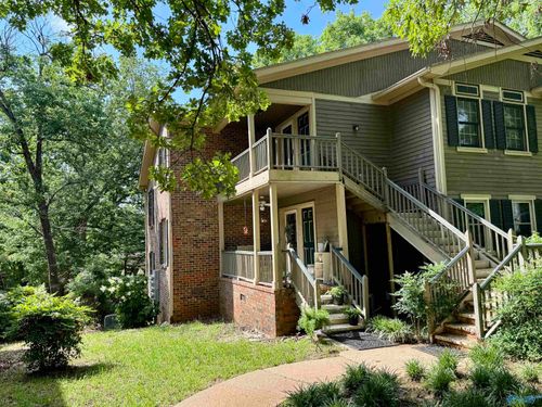 0-2080 Woodlawn Dr Sw, Huntsville, AL, 35802-4443 | Card Image