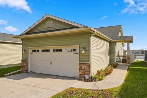 4157 Mourning Dove Dr, Waterloo, IA, 50702-6107 | Card Image