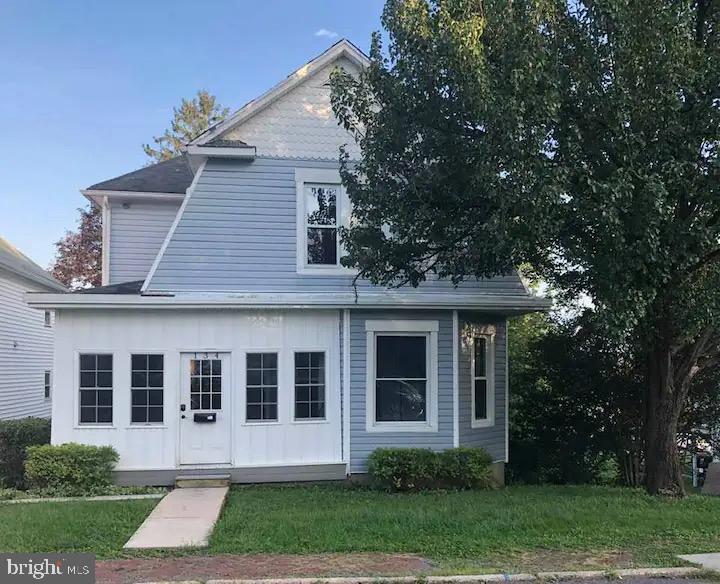 Maple St, Frostburg, MD 21532