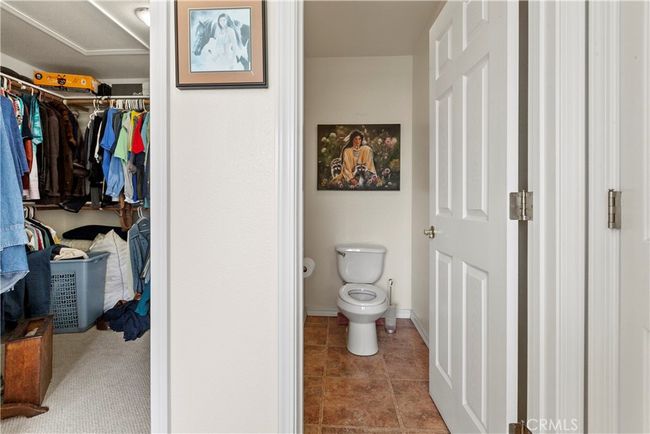 Master bath toilet | Image 14