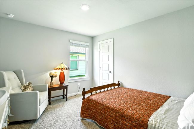 621 Little Spring Ct, House other with 4 bedrooms, 2 bathrooms and 2 parking in Anahuac TX | Image 34
