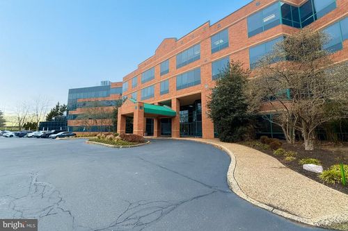 ste-360-930 Harvest Dr, BLUE BELL, PA, 19422-1976 | Card Image