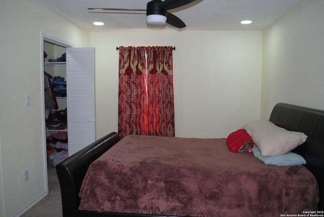 4337 Throne, House other with 4 bedrooms, 4 bathrooms and null parking in Von Ormy TX | Image 20