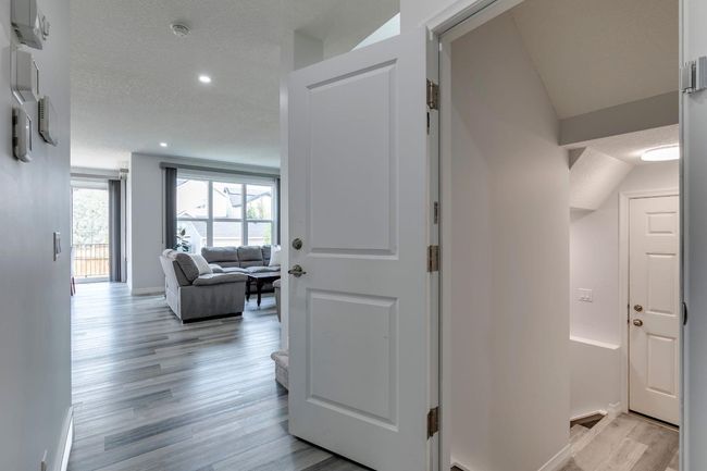 236 Magnolia Heath Se, House other with 4 bedrooms, 4 bathrooms and 4 parking in Calgary AB | Image 44