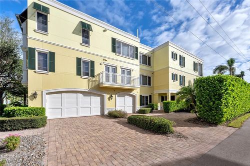 6-325 3rd St S, Naples, FL, 34102-6327 | Card Image