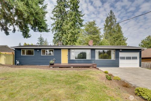 20616 80th Ave W, Edmonds, WA, 98026-6706 | Card Image