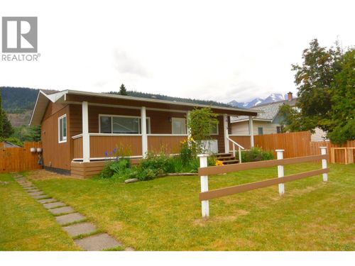 3615 Alfred Ave, Smithers, BC, V0J2N0 | Card Image