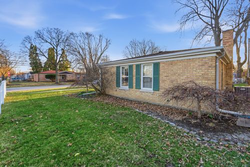 1010 W Elm St, Arlington Heights, IL, 60004-5216 | Card Image