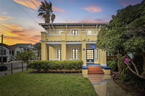 1723 25th Rear St, Galveston, TX, 77550-5417 | Card Image