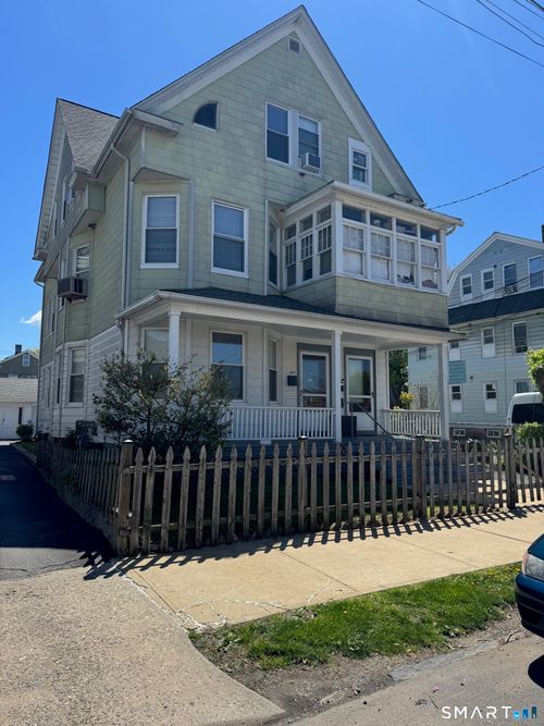 885 Grand Street, Bridgeport, CT, 06604 | Card Image