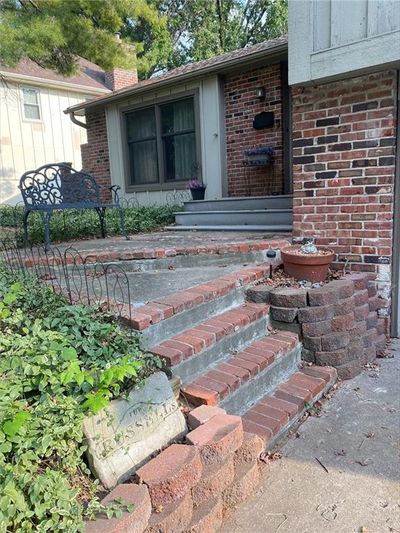 View of doorway to property | Image 2