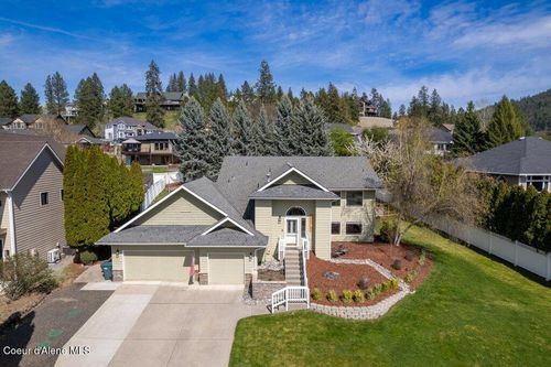 7784 N Sundance Dr, Coeur D Alene, ID, 83815-7027 | Card Image