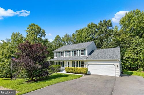 9610 Hickory Hill Dr, FREDERICKSBURG, VA, 22408-7733 | Card Image