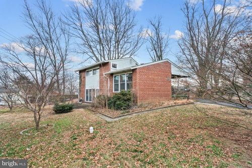 5607 Iona Way, ALEXANDRIA, VA, 22312-6444 | Card Image