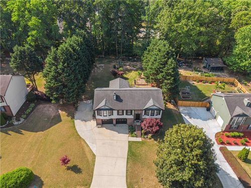 3737 Victoria Dr, Buford, GA, 30519-4161 | Card Image