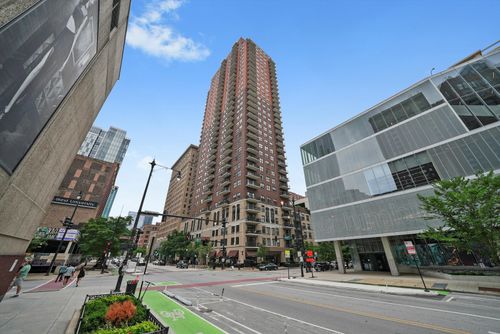 apt-1404-41 E 8th St, Chicago, IL, 60605-2380 | Card Image